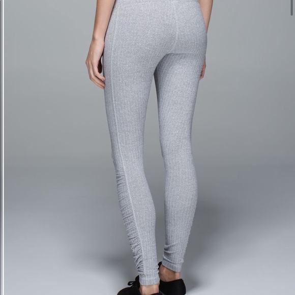 lululemon athletica Pants - Lululemon Herringbone Leggings